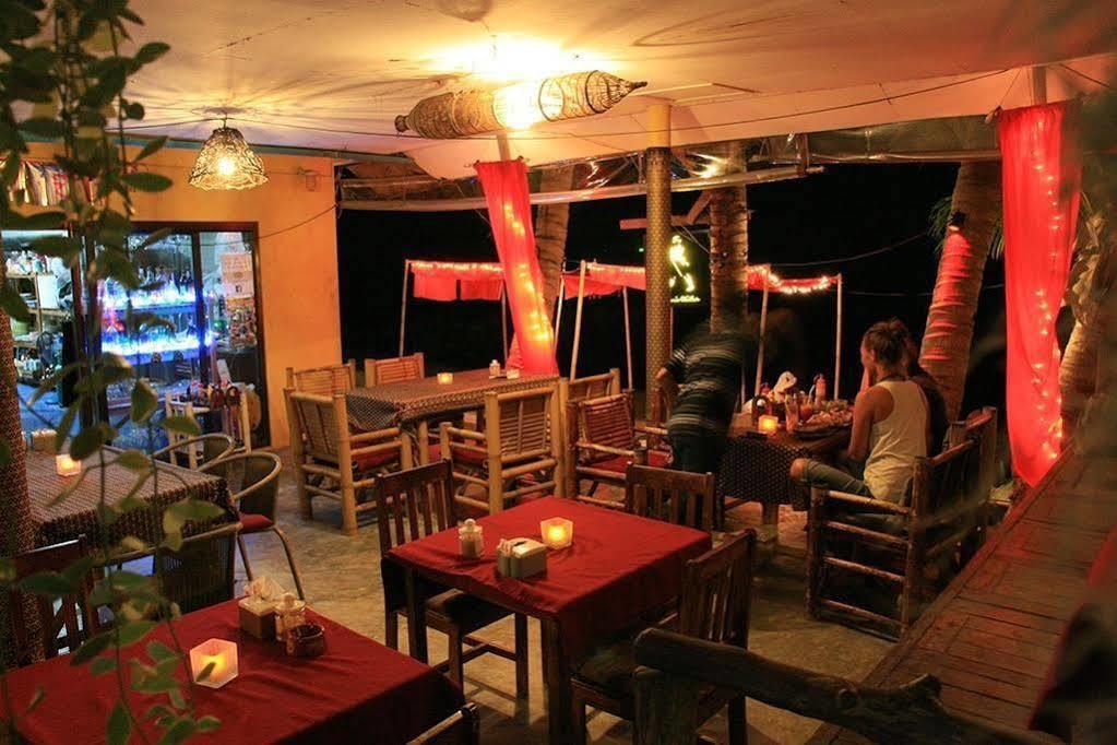 Hotel Hinkong Hut Ko Pha Ngan Exterior foto